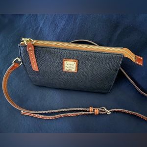 Dooney & Bourke Purse